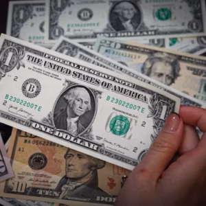 Buy Counterfeit 5 USD Bills In USA