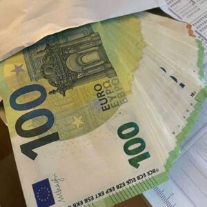 100 Euro Banknotes