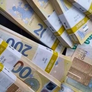 buying euros in the usa