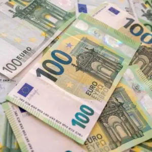 Buy 100 Euro notes